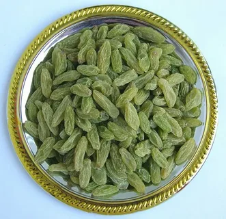 کشمش سبز قلمی کاشمر با طعم طبیعی و تازه